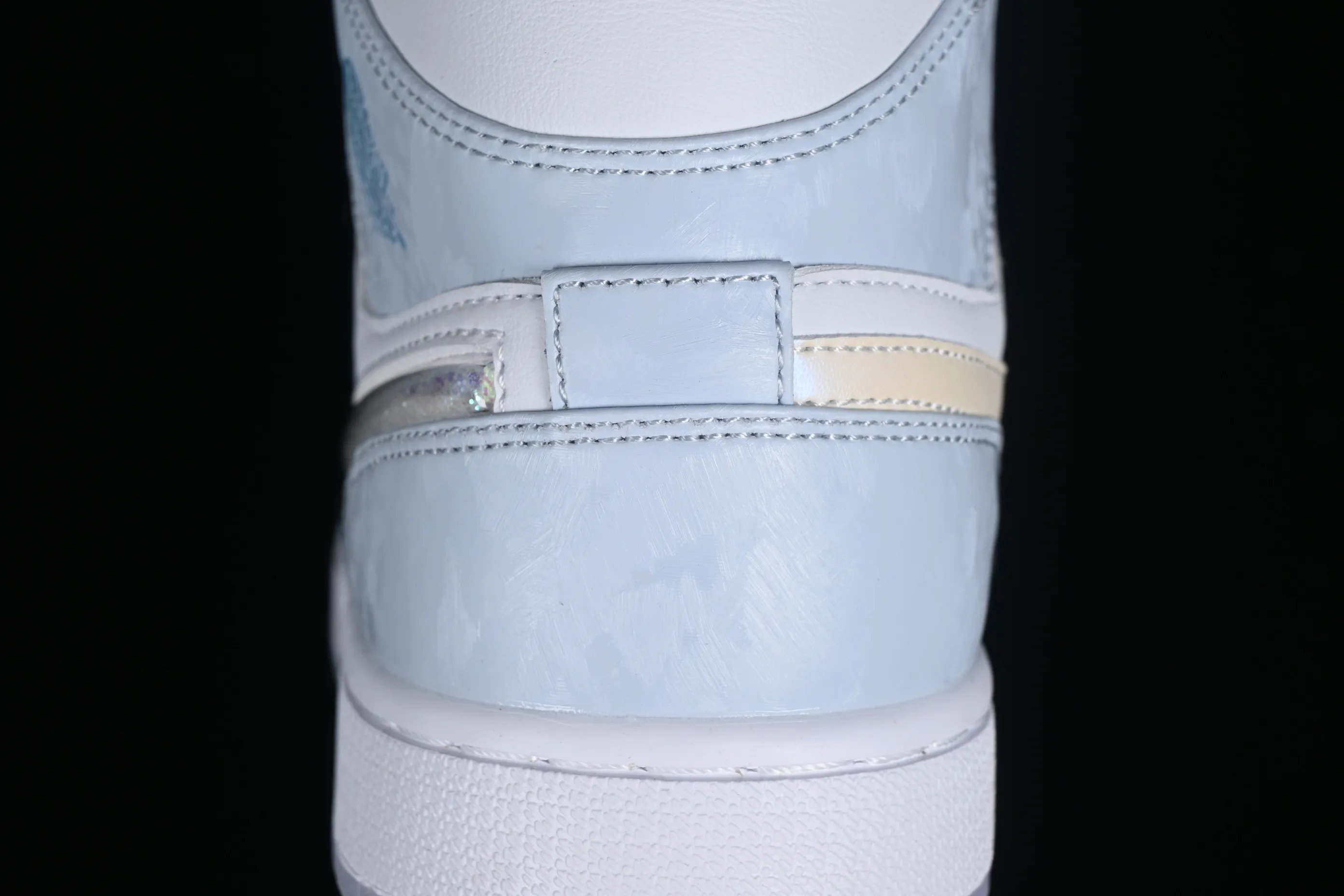 All categories Air Jordan Jordan series basketball shoes Air Jordan 1 Mid Z version Air Jordan 1 Mid GS "Glitter Swoosh" AJ1 Joe 1 ice blue crystal Zhongbang basketball shoes FQ9117-400